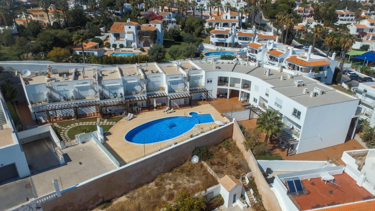 Cliff-Top Townhouse With Stunning Ocean Views Карвоейру Экстерьер фото