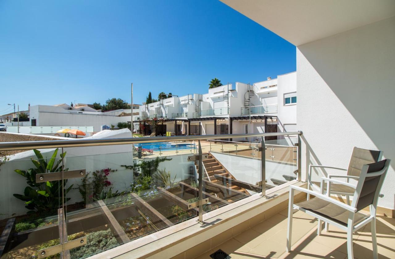 Cliff-Top Townhouse With Stunning Ocean Views Карвоейру Экстерьер фото