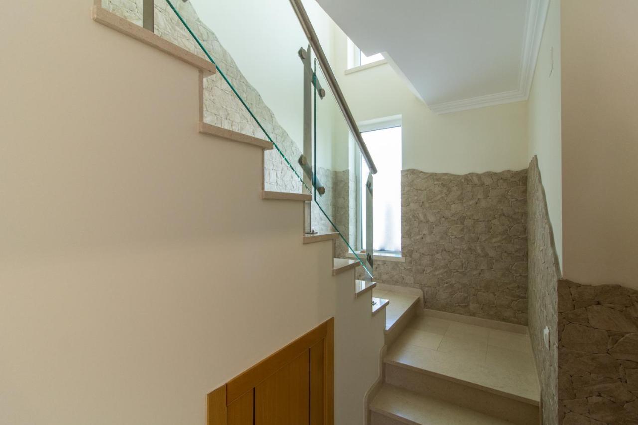 Cliff-Top Townhouse With Stunning Ocean Views Карвоейру Экстерьер фото